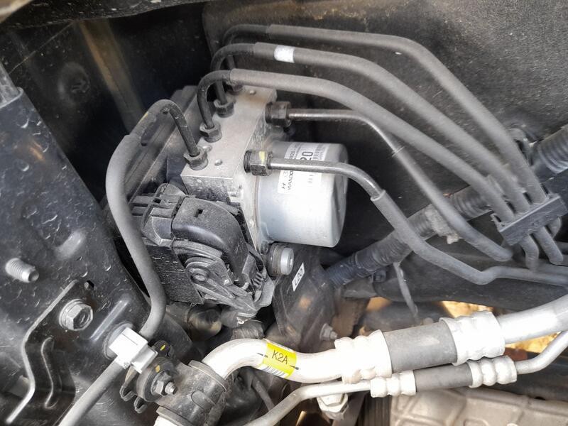 Recambio de abs para kia rio iv (yb, sc, fb) 1.25 referencia OEM IAM 58920H8200 MANDO 