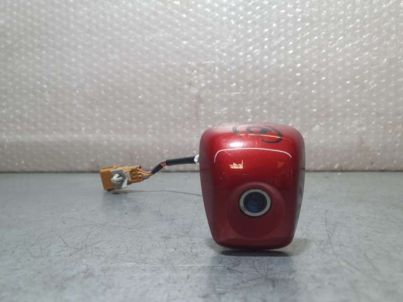 Recambio de camara vision trasera para hyundai i20 active link referencia OEM IAM 95760C8001 17H190136 MOBIS
