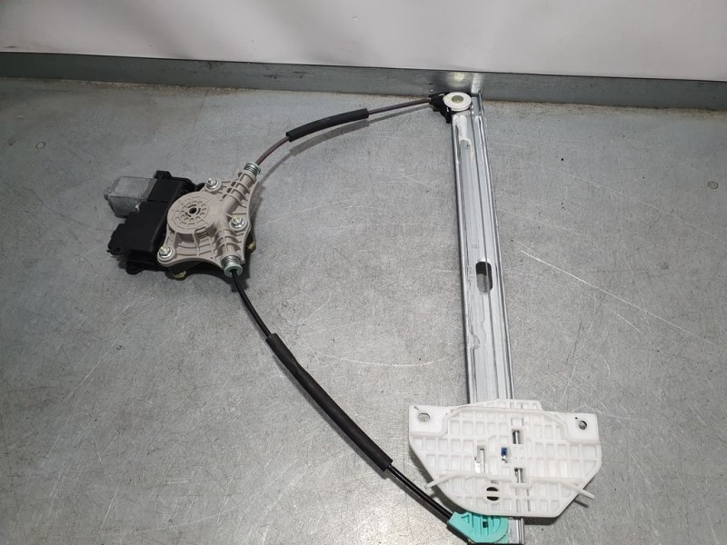 Recambio de elevalunas delantero izquierdo para kia stonic (ybcuv) 1.0 tgdi cat referencia OEM IAM 82450H8010 F00S1W2193 BOSCH E