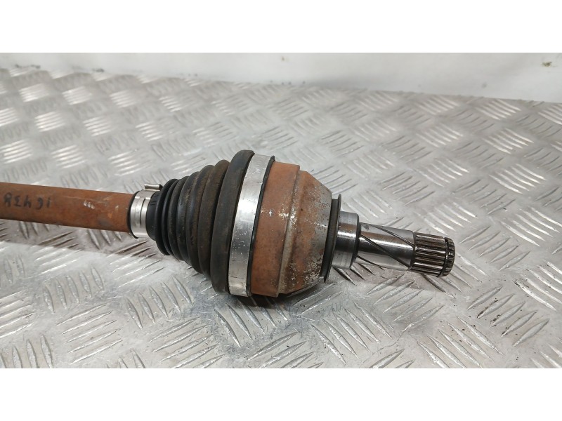 Recambio de transmision delantera izquierda para opel astra k (b16) 1.0 turbo (68) referencia OEM IAM 95527273  