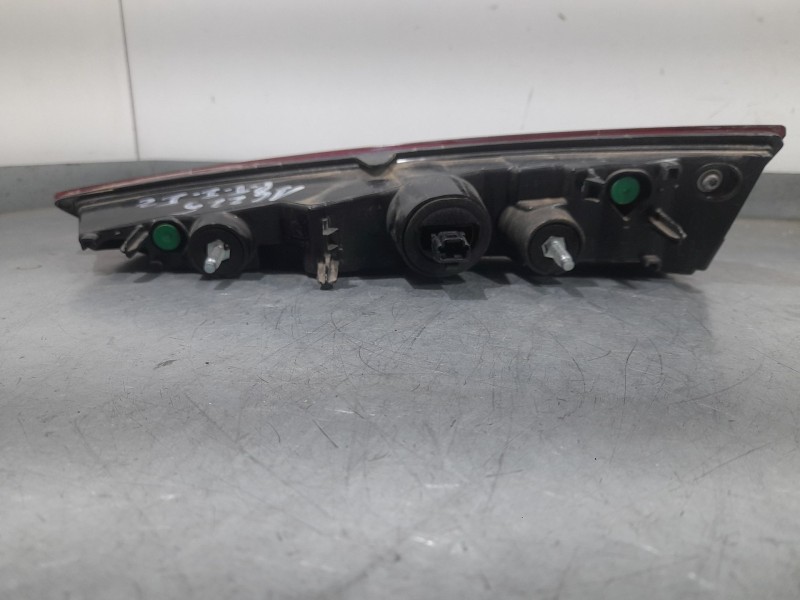 Recambio de piloto trasero izquierdo para renault captur ii evolution referencia OEM IAM 265553734R  INTERIOR