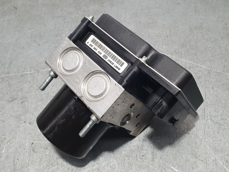 Recambio de abs para audi a1 sportback (8xa) ambition referencia OEM IAM 6R0614517AM 0265239062 BOSCH