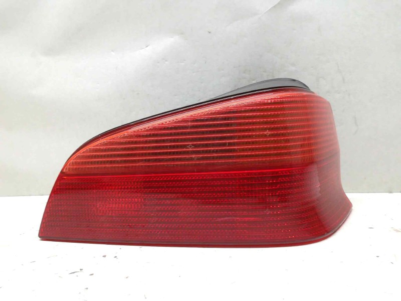 Recambio de piloto trasero derecho para peugeot 106 (s1) 1.1 referencia OEM IAM   