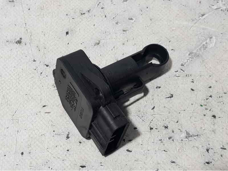 Recambio de caudalimetro para toyota yaris (ksp9/scp9/nlp9) básico referencia OEM IAM 2220422010  DENSO