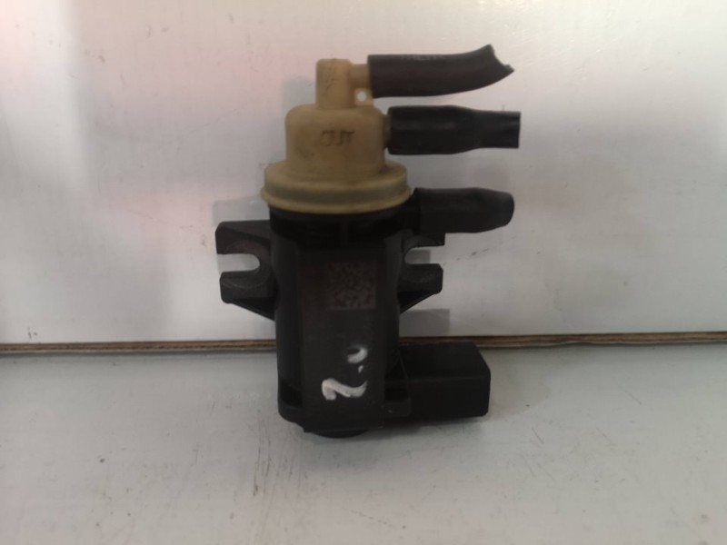 Recambio de valvula vacio para volkswagen golf iv berlina (1j1) referencia OEM IAM 1K0906627B  