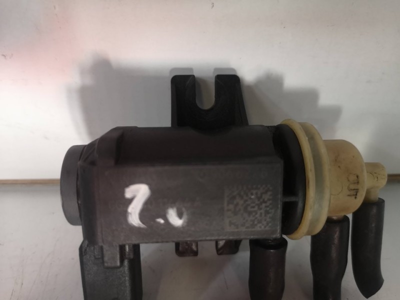 Recambio de valvula vacio para volkswagen golf iv berlina (1j1) referencia OEM IAM 1K0906627B  
