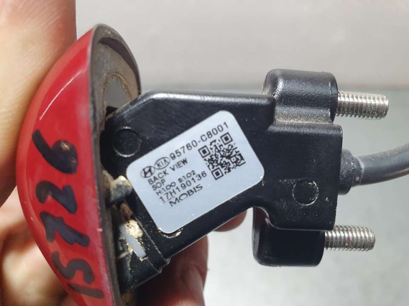 Recambio de camara vision trasera para hyundai i20 active link referencia OEM IAM 95760C8001 17H190136 MOBIS