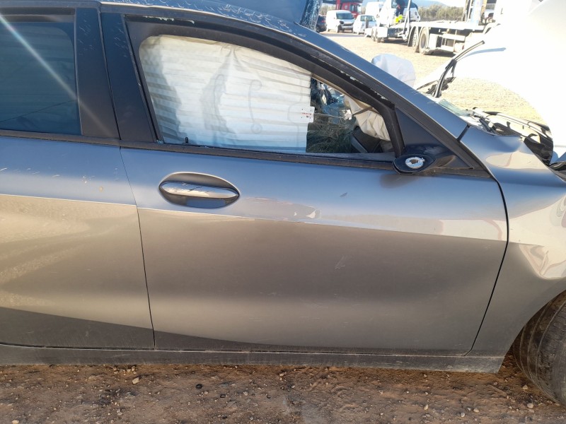 Recambio de puerta delantera derecha para bmw serie 1 lim. (f40) 118d referencia OEM IAM 41518737060  
