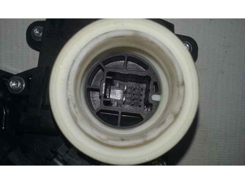 Recambio de elevalunas trasero izquierdo para toyota auris active referencia OEM IAM  10 PINS ELECTRICO