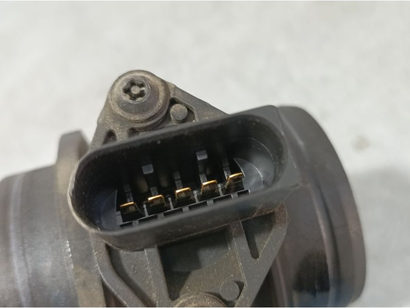 Recambio de caudalimetro para seat leon (1m1) stella referencia OEM IAM 038906461B 0281002531 BOSCH