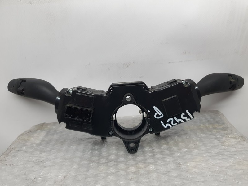 Recambio de mando luces y limpia para kia stonic (ybcuv) 1.0 tgdi cat referencia OEM IAM 93403D4952  