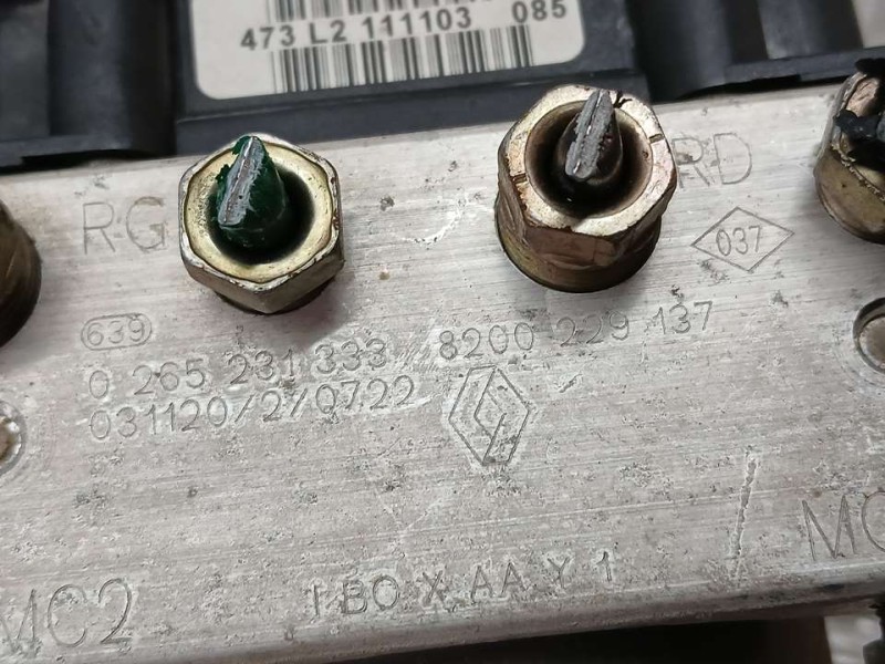 Recambio de abs para renault clio ii fase ii (b/cb0) base authentique referencia OEM IAM 8200229137 0265231333 BOSCH