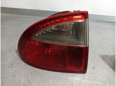 PILOTO TRASERO IZQUIERDO 1M6945111 EXTERIOR