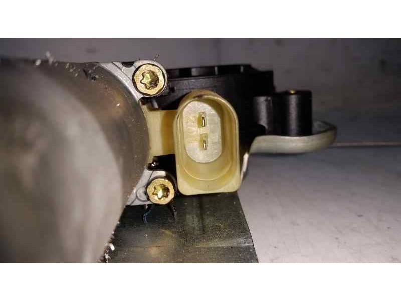 Recambio de elevalunas trasero izquierdo para volvo s60 berlina 2.4 t / 2.5 t referencia OEM IAM  2 PINS 