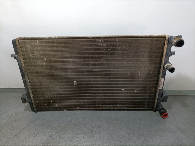 Recambio de radiador agua para seat leon (1m1) stella referencia OEM IAM 1J0121253N  