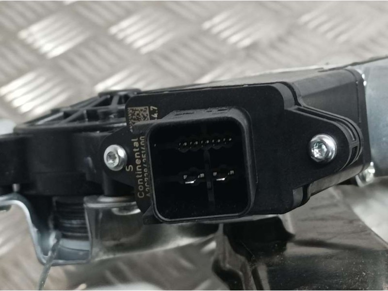 Recambio de elevalunas delantero derecho para opel mokka x innovation referencia OEM IAM 42693285  ELECTRICO 7 PINS