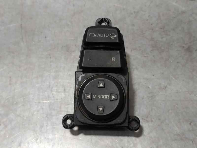 Recambio de mando retrovisor para hyundai tucson sle mild-hybrid 2wd referencia OEM IAM 93573D3000  