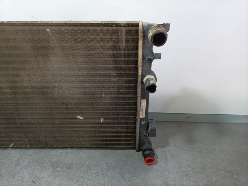 Recambio de radiador agua para seat leon (1m1) stella referencia OEM IAM 1J0121253N  