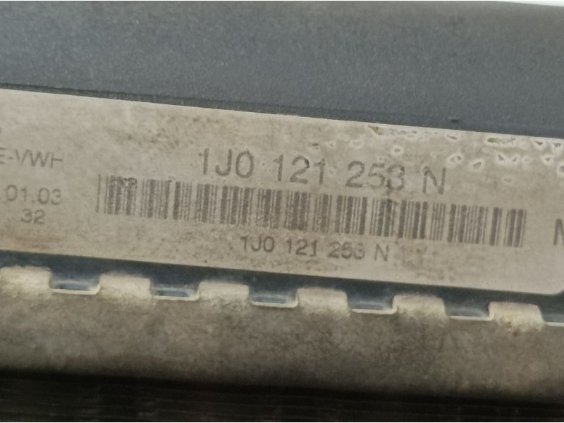 Recambio de radiador agua para seat leon (1m1) stella referencia OEM IAM 1J0121253N  