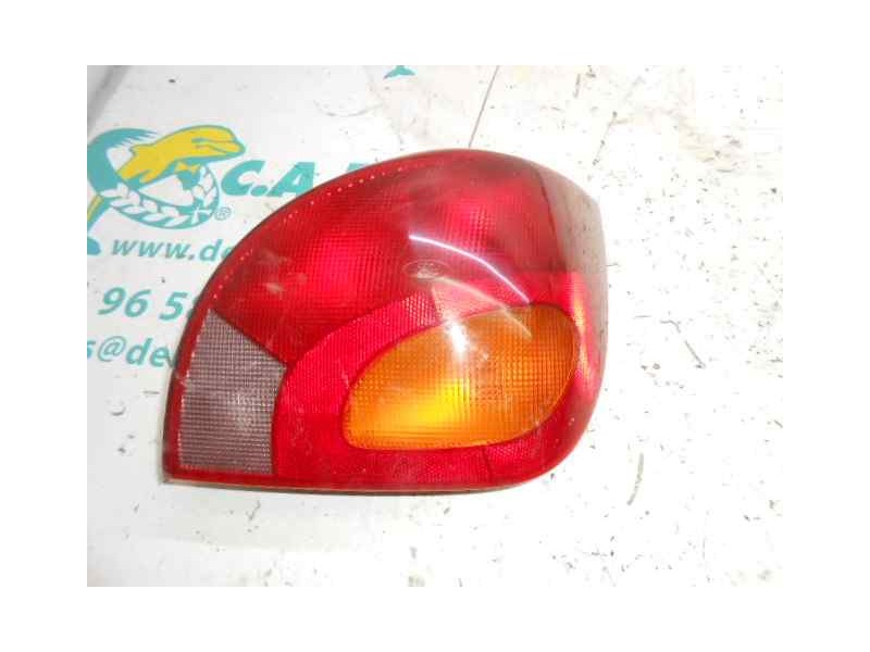 Recambio de piloto trasero derecho para ford fiesta berlina básico referencia OEM IAM   