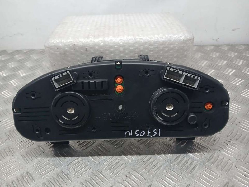 Recambio de cuadro instrumentos para kia magentis emotion referencia OEM IAM 940132G1700  