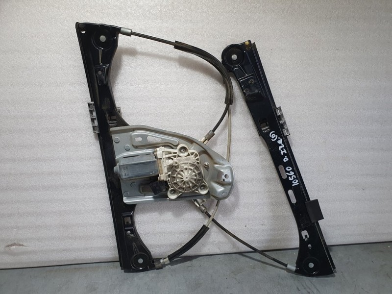 Recambio de elevalunas delantero izquierdo para mercedes-benz clase c (w203) berlina 220 cdi (203.006) referencia OEM IAM A20372