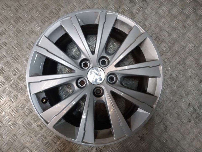Recambio de llanta para peugeot 308 active bussines referencia OEM IAM 7X16 5 TORN ET 44 ALUMINIO 