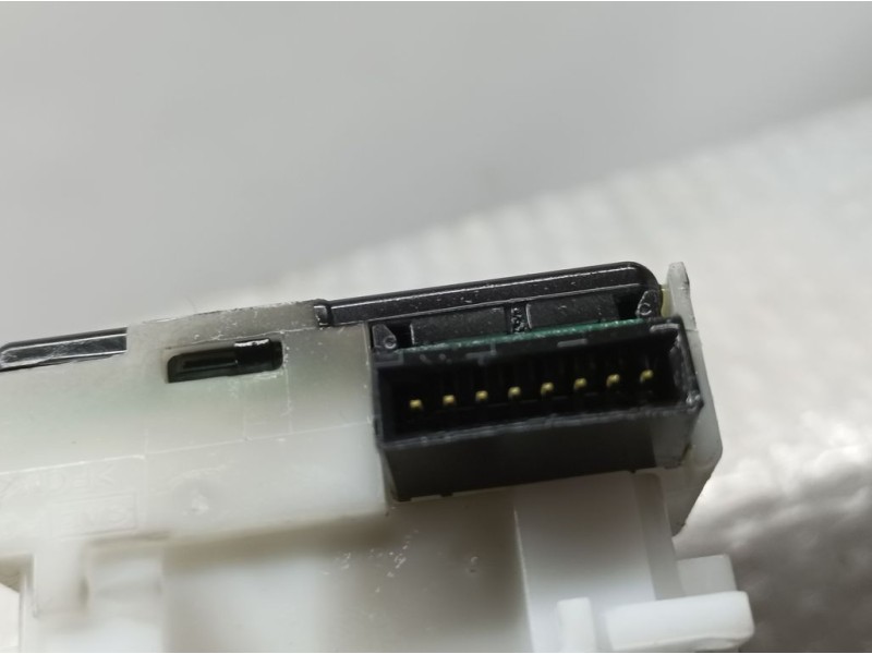 Recambio de mando luces para nissan qashqai (j10) tekna referencia OEM IAM 25540JD03A  