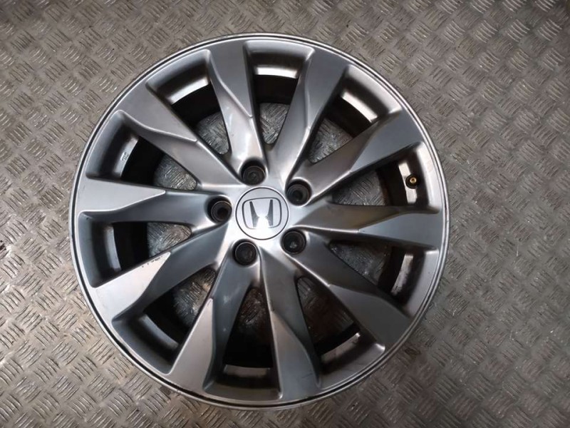 Recambio de llanta para honda cr-v (re) comfort referencia OEM IAM 7X18 5 TORN ET 50 ALUMINIO 