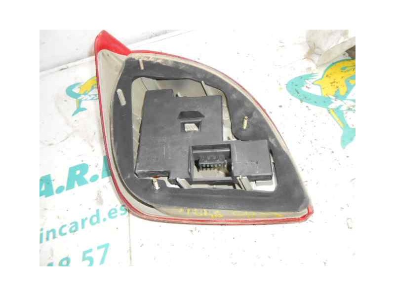 Recambio de piloto trasero derecho para ford fiesta berlina básico referencia OEM IAM   