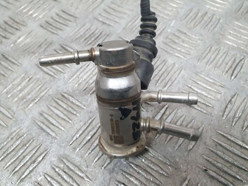 Recambio de inyector adblue para nissan qashqai (j11) acenta referencia OEM IAM 208995377R J253402213 