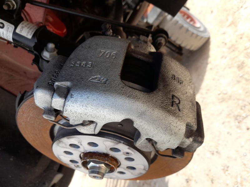 Recambio de pinza freno delantera derecha para mg zs suv (azs1) 1.0 t-gdi referencia OEM IAM 10343242  