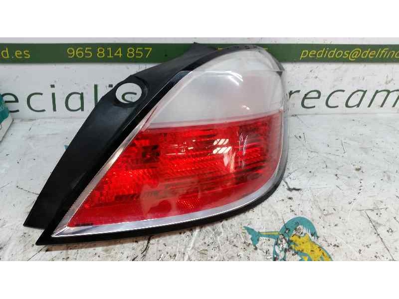 Recambio de piloto trasero derecho para opel astra h berlina cosmo referencia OEM IAM   