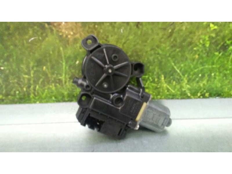 Recambio de motor elevalunas trasero derecho para volkswagen polo (6r1) advance referencia OEM IAM 6R0959812G 5 PINS ELECTRICO