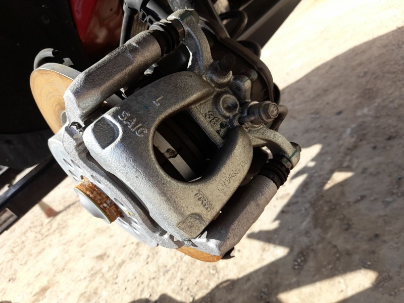 Recambio de pinza freno trasera izquierda para mg zs suv (azs1) 1.0 t-gdi referencia OEM IAM 10807520  