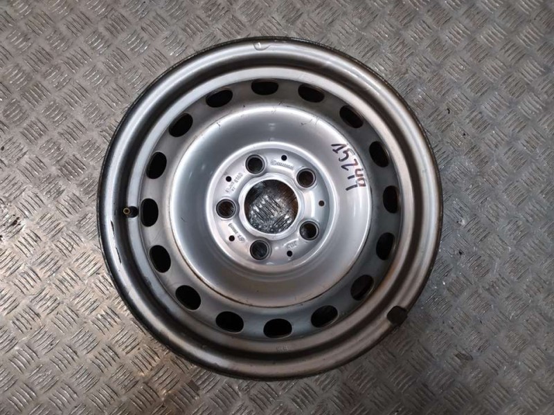 Recambio de llanta para mercedes-benz vito (w638) caja cerrada 108 cdi  (638.094) referencia OEM IAM 55X15 5 TORN ET 60 HIERRO 