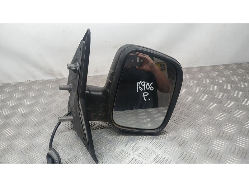 Recambio de retrovisor derecho para volkswagen transporter t5 autobús (7hb, 7hj, 7eb, 7ej) 2.5 tdi referencia OEM IAM 7H1857508P