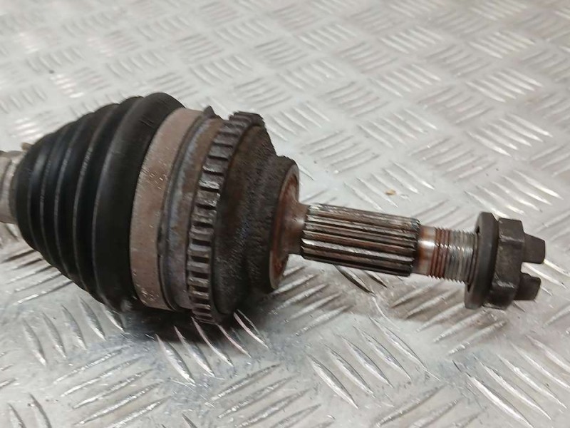 Recambio de transmision delantera derecha para renault clio ii fase ii (b/cb0) base authentique referencia OEM IAM 8200240430  