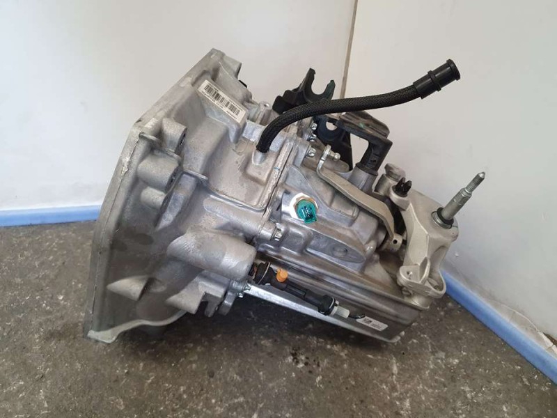 Recambio de caja cambios para renault clio v zen referencia OEM IAM JT4004 A644891 6VELOCIDADES