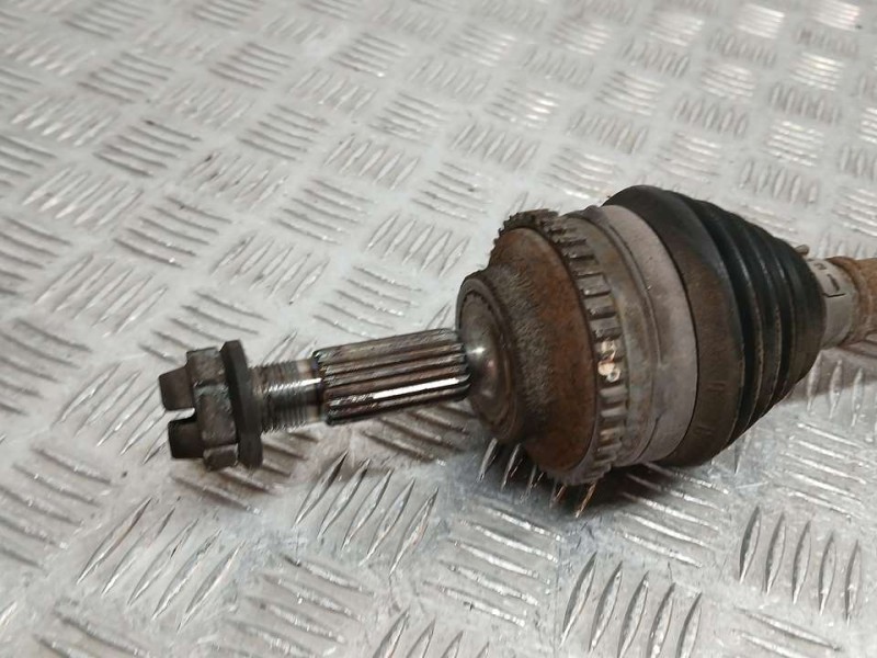 Recambio de transmision delantera izquierda para renault clio ii fase ii (b/cb0) base authentique referencia OEM IAM 8200571876 