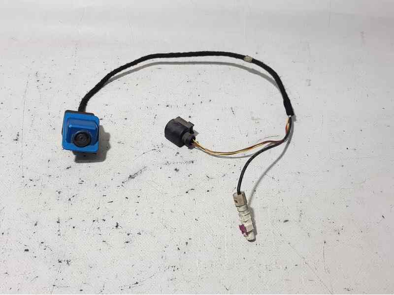Recambio de camara vision trasera para seat leon st (5f8) style connect referencia OEM IAM   