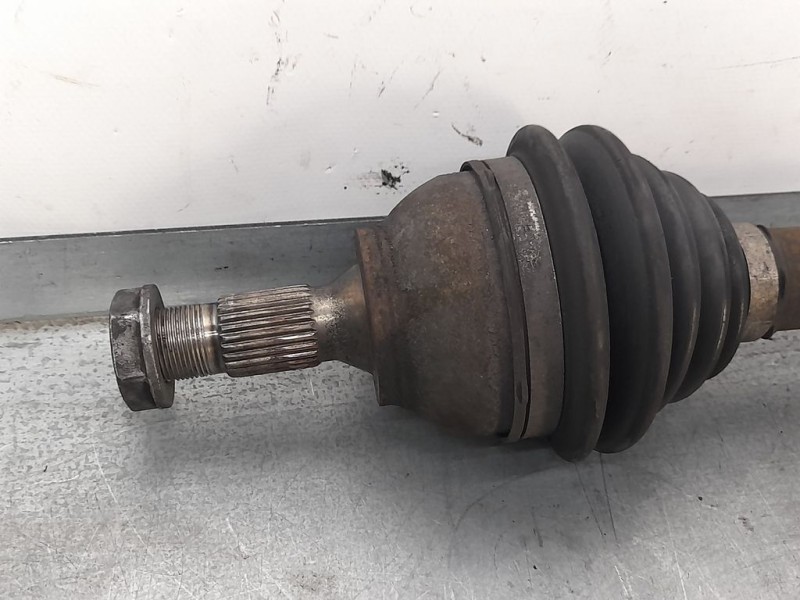 Recambio de transmision delantera izquierda para peugeot 3008 confort referencia OEM IAM 9654134780  