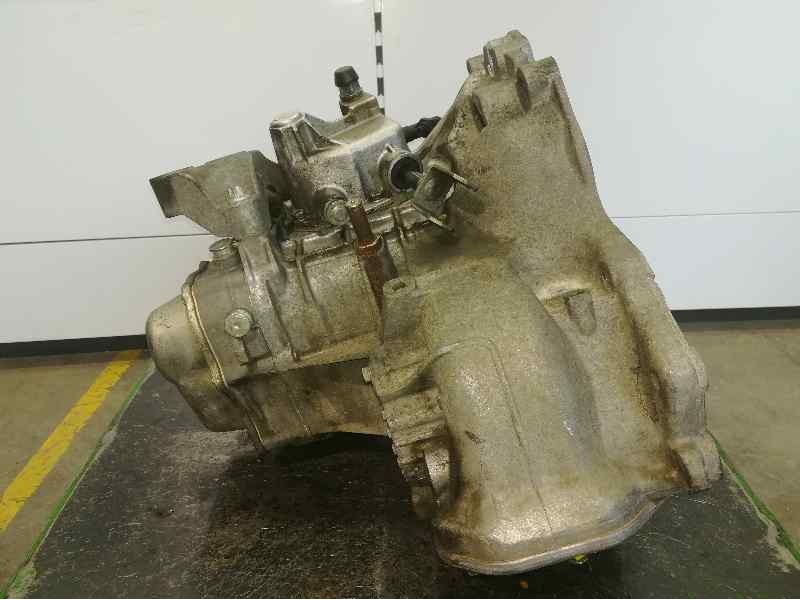 Recambio de caja cambios para opel corsa d catch me referencia OEM IAM F17W374 A01972 5VELOCIDADES
