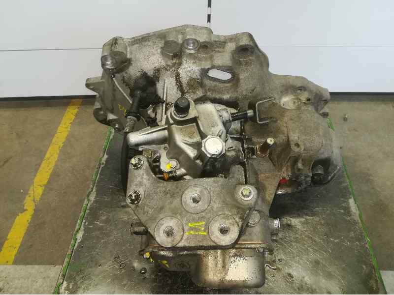 Recambio de caja cambios para opel corsa d catch me referencia OEM IAM F17W374 A01972 5VELOCIDADES