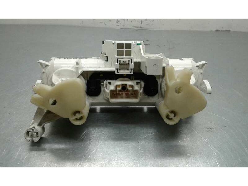 Recambio de mando calefaccion / aire acondicionado para toyota corolla (e12) 1.4 turbodiesel cat referencia OEM IAM   SIN. REF