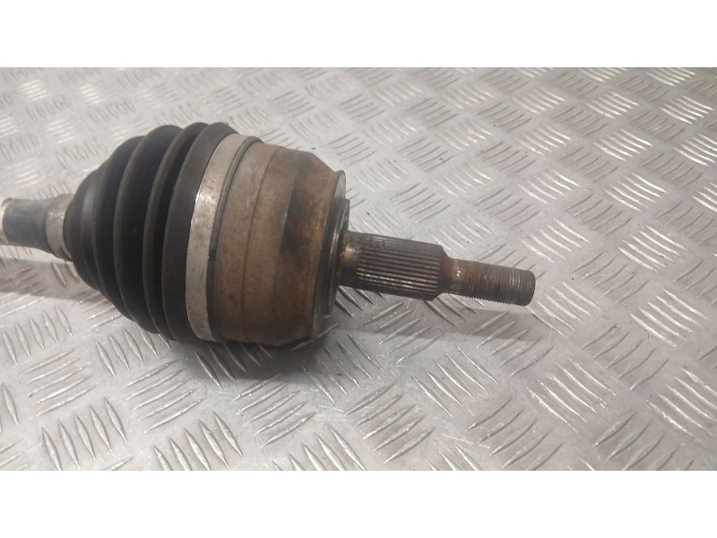 Recambio de transmision delantera derecha para volkswagen transporter t5 autobús (7hb, 7hj, 7eb, 7ej) 2.5 tdi referencia OEM IAM