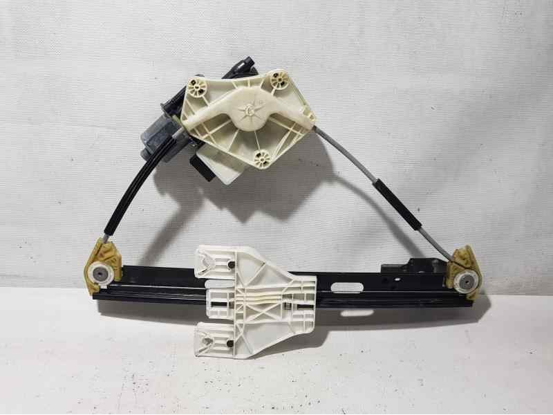 Recambio de elevalunas trasero derecho para seat leon st (5f8) style connect referencia OEM IAM 5Q0959812A 5 PINS ELECTRICO