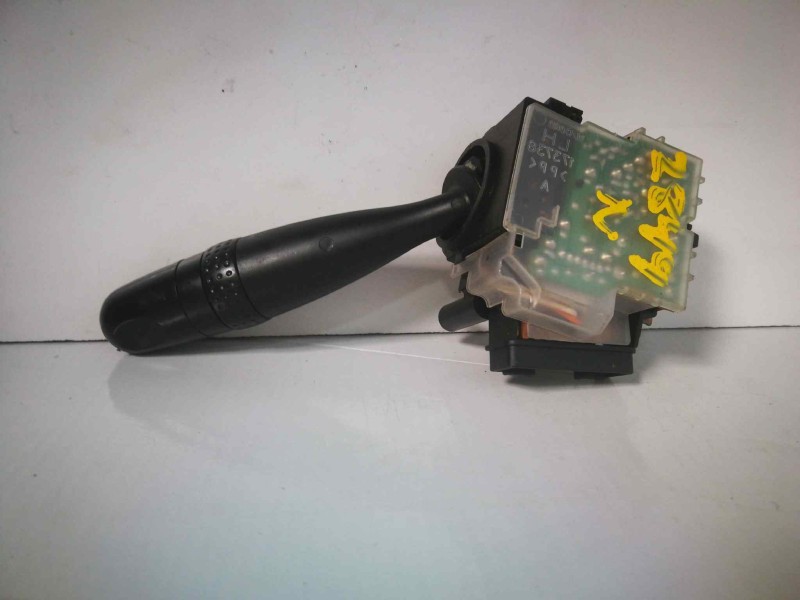 Recambio de mando limpia para toyota corolla (e12) 1.4 turbodiesel cat referencia OEM IAM 173738  