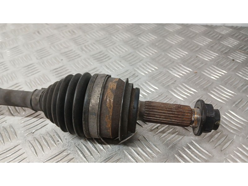 Recambio de transmision delantera derecha para kia rio iv (yb, sc, fb) 1.25 referencia OEM IAM 49501H8000  