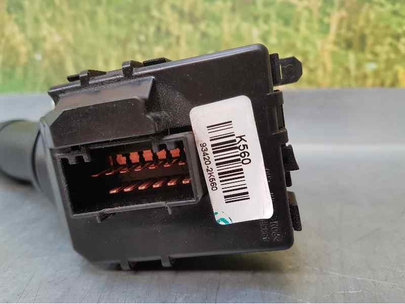 Recambio de mando limpia para kia cee´d edition 7 referencia OEM IAM 934202K560  